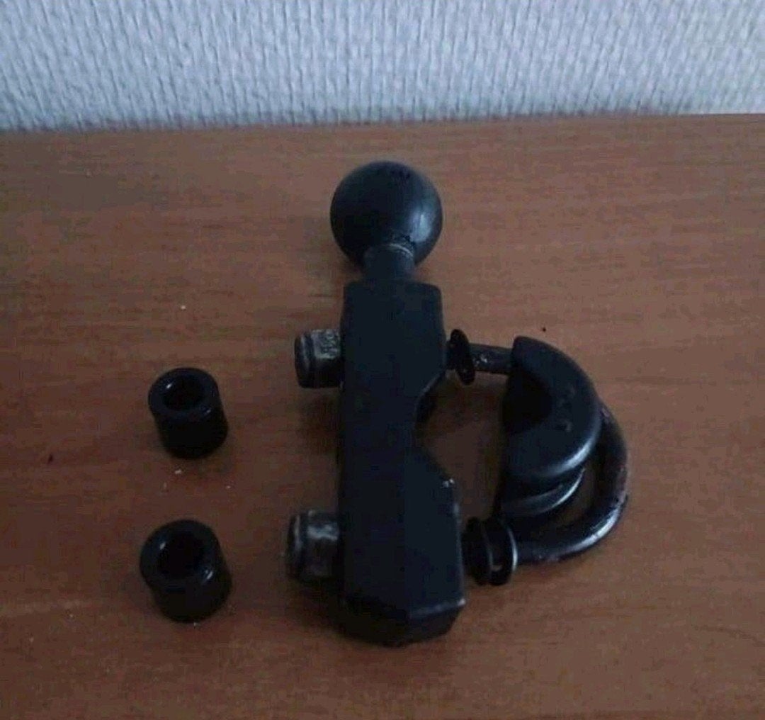 Orginele ram mount klem zwart bv voor bv het stuur, Ophalen of Verzenden, Gebruikt