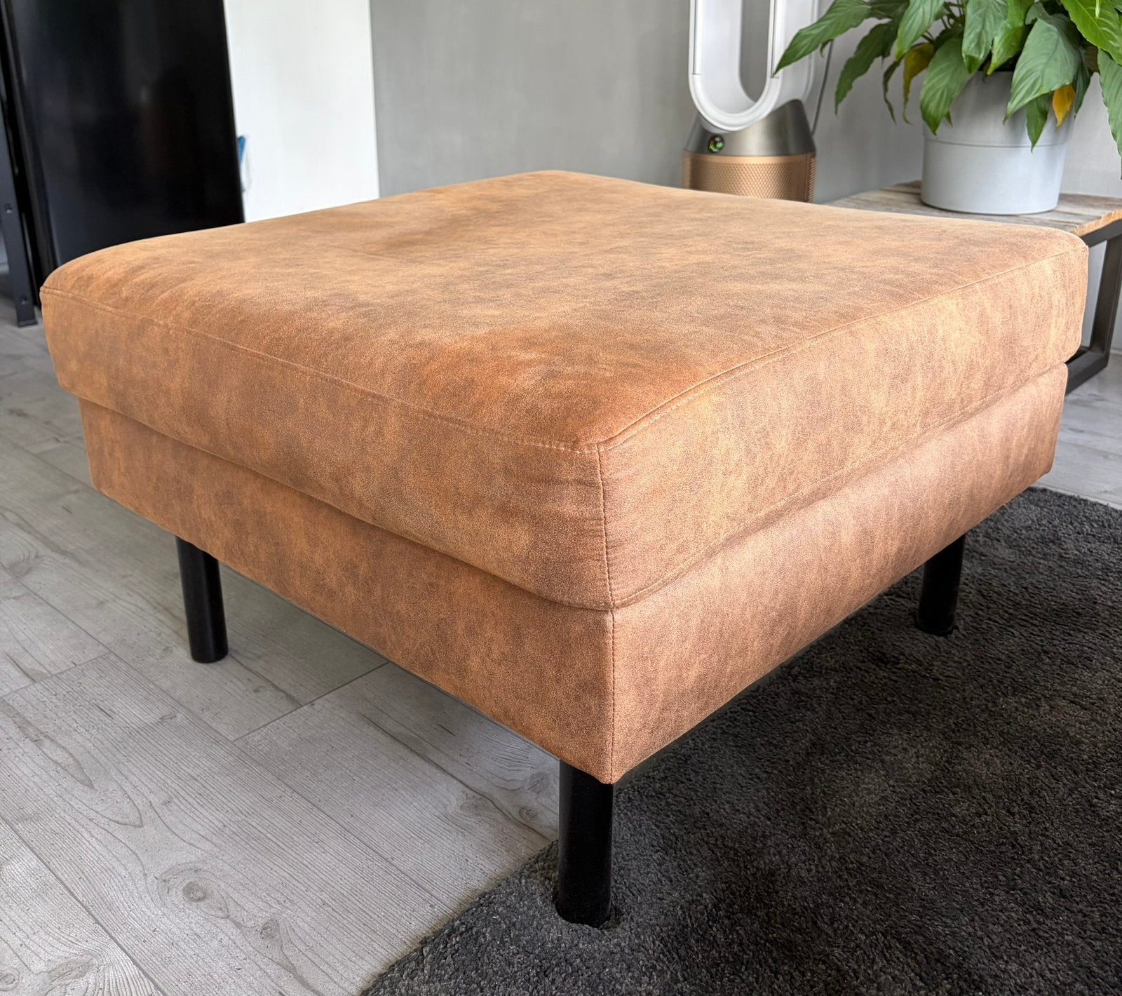 Cognac hocker 75x75 cm, Ophalen, Vierkant, 75 tot 100 cm, Zo goed als nieuw