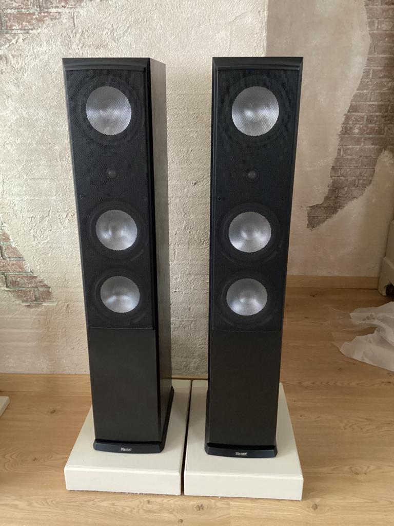 MAGNAT. 108x30x20 cm, Ophalen, Magnat, Zo goed als nieuw, 120 watt of meer