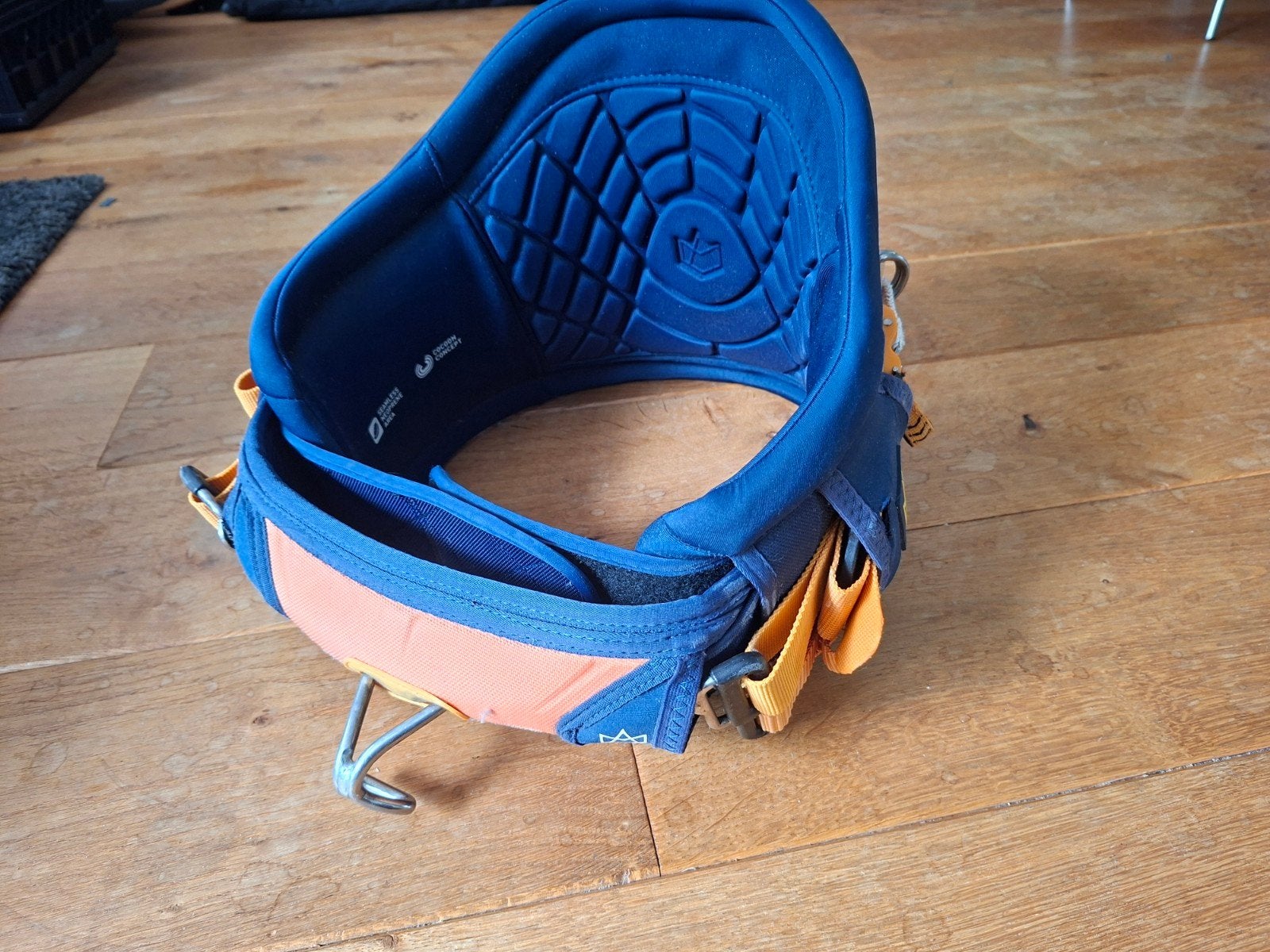 Manera Exo Heuptrapeze Maat M, Watersport en Boten, Kitesurfen, Ophalen of Verzenden, Gebruikt