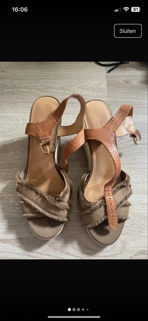 Tommy Hilfiger sleehakken maat 39, Ophalen of Verzenden, Gedragen, Bruin, Sandalen of Muiltjes