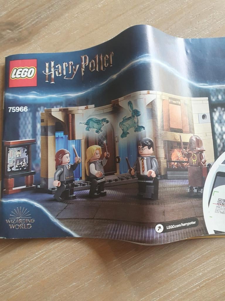 LEGO Harry Potter 75966 - Kamer van Hoge Nood, Lego, Ophalen of Verzenden, Zo goed als nieuw, Complete set