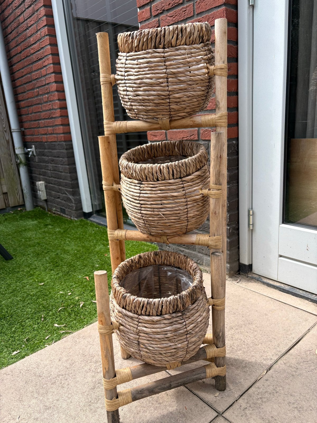Bamboe plantenrek met 3 rieten bloempotten, Tuin en Terras, Ophalen, Gebruikt, Minder dan 60 cm, Binnen