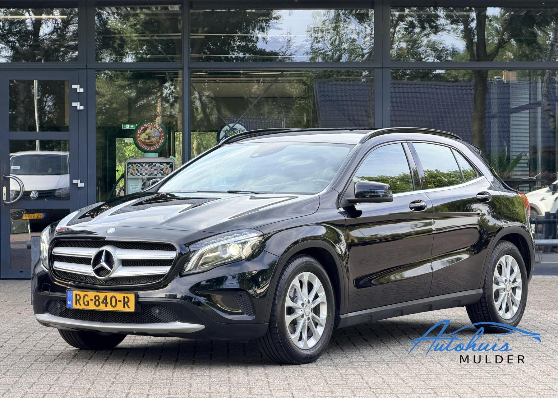 Mercedes GLA-klasse 200 Prestige | Automaat | Trekhaak | Cli, Gebruikt, Euro 6, 715 kg, Zwart