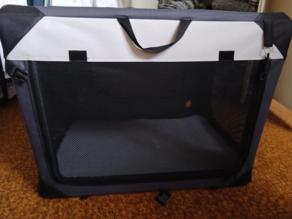 Bench soft van friendly pet, Dieren en Toebehoren, Hondenbenches, Ophalen, Zo goed als nieuw
