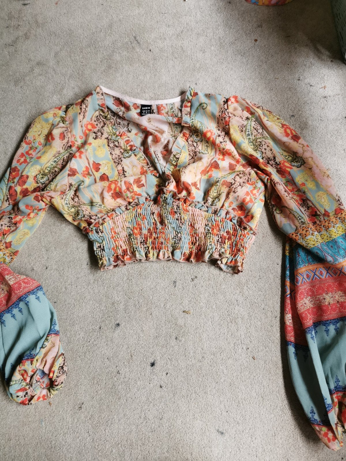 Shein crop top met lange mouwen en bloemenprint, Shein, Ophalen of Verzenden
