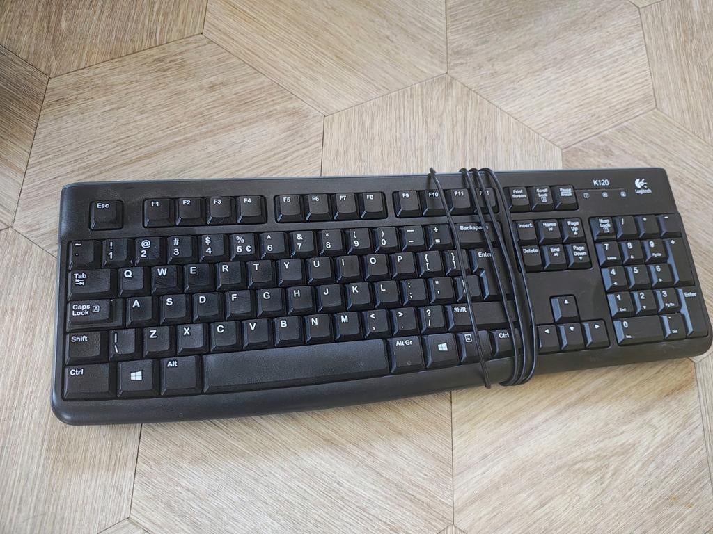 Logitech K120 Toetsenbord, Computers en Software, Toetsenborden, Ophalen