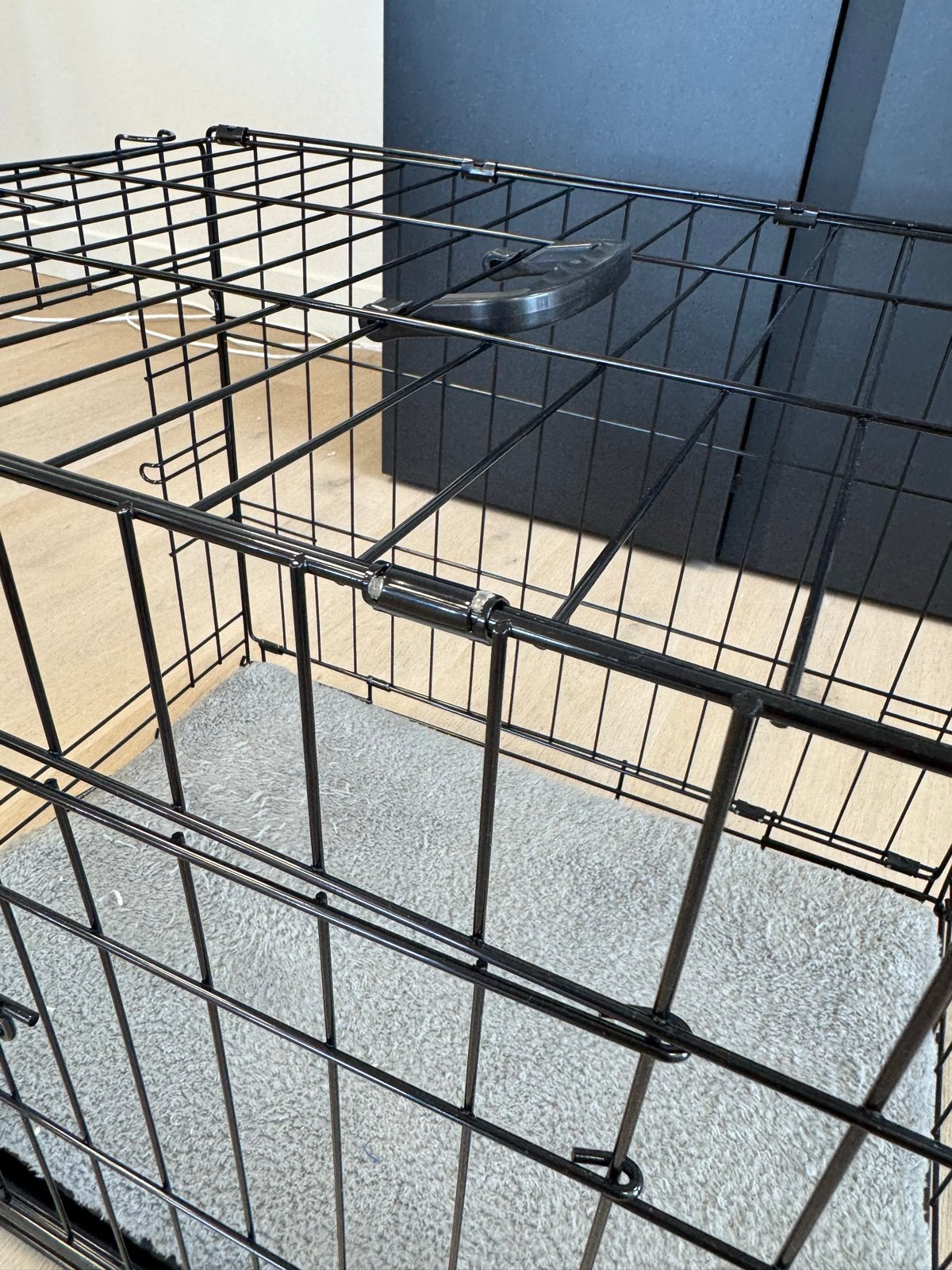 Honden bench, Ophalen, Zo goed als nieuw