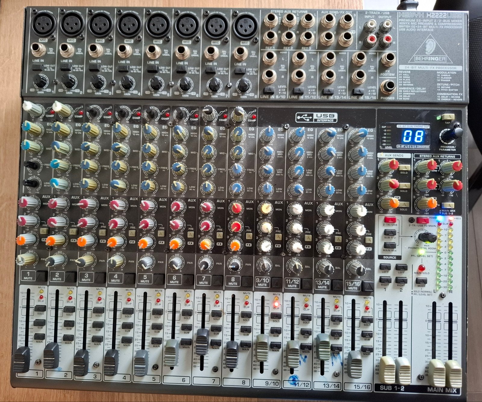 Behringer Xenyx X2222USB Mengpaneel ., Ophalen, Gebruikt, 10 tot 20 kanalen, Microfooningang
