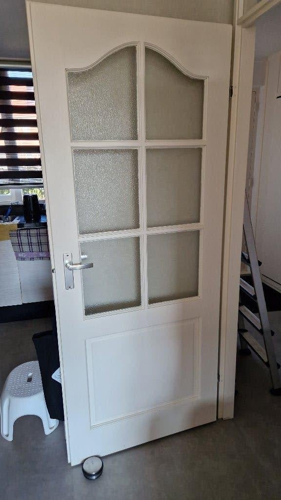 Opdekdeur links - mat glas & deurbeslag, Ophalen, 80 tot 100 cm, Binnendeur, Zo goed als nieuw