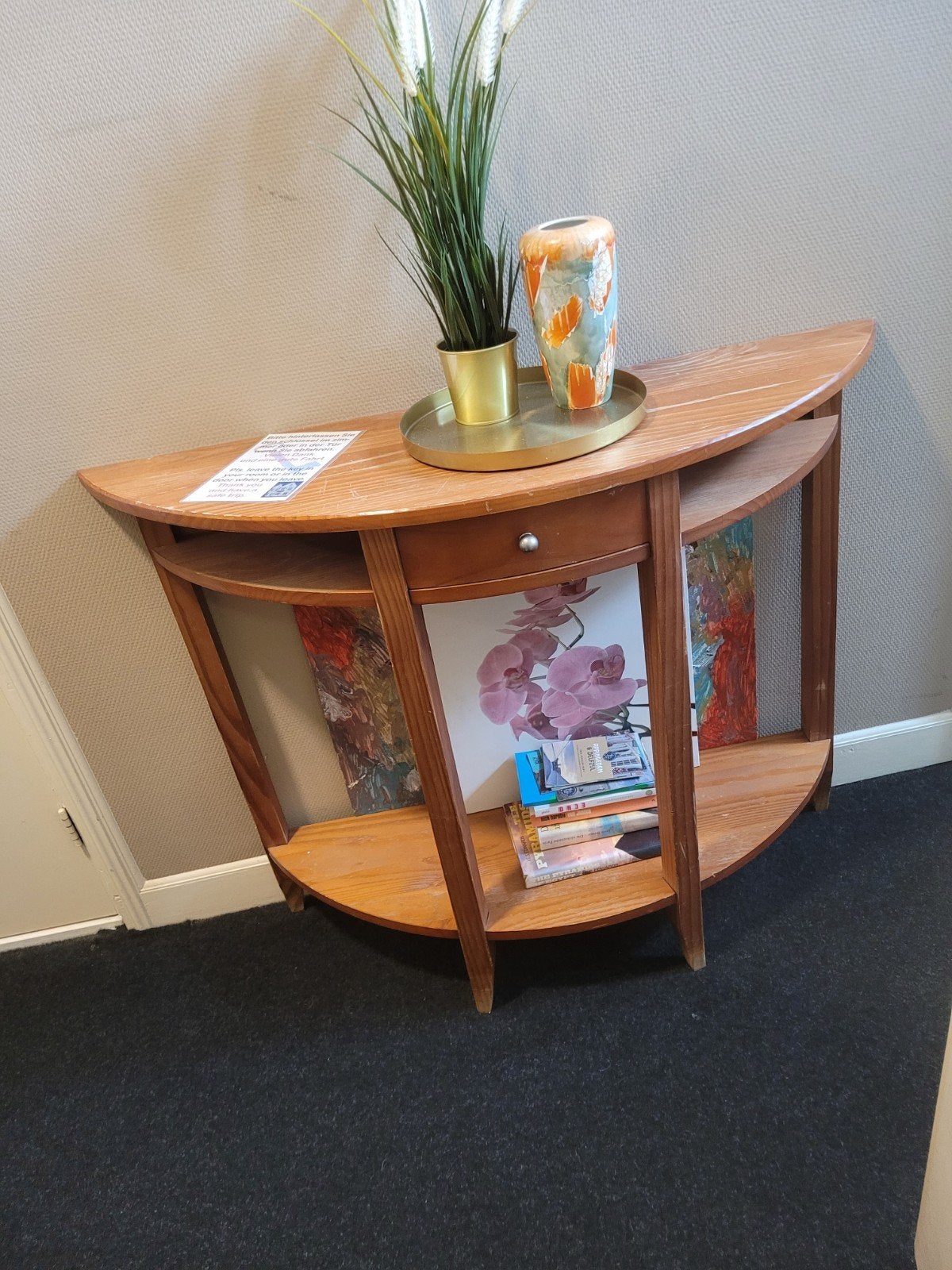 Halfronde houten sidetable met lade en plank, Ophalen, Gebruikt, Klassiek, Tijdloos, 75 cm of meer