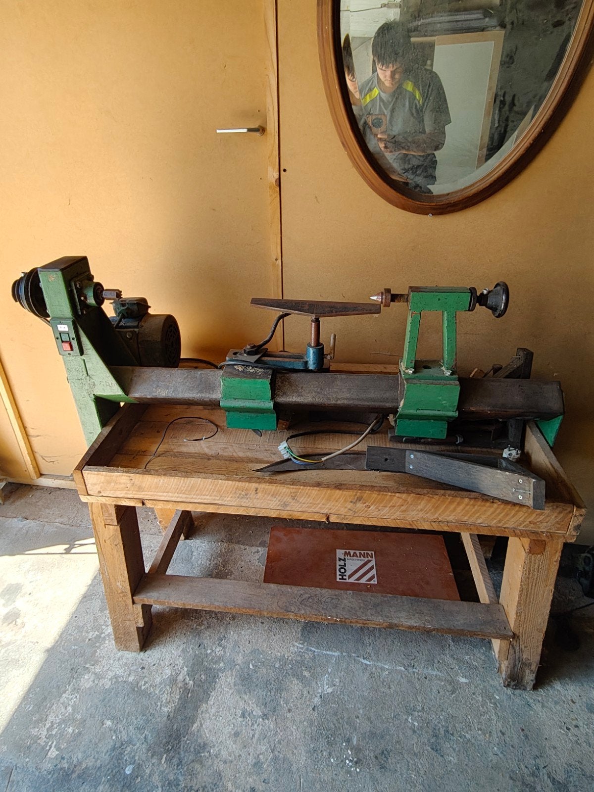 Te koop hout draaibank met beitel set, Ophalen, Gebruikt