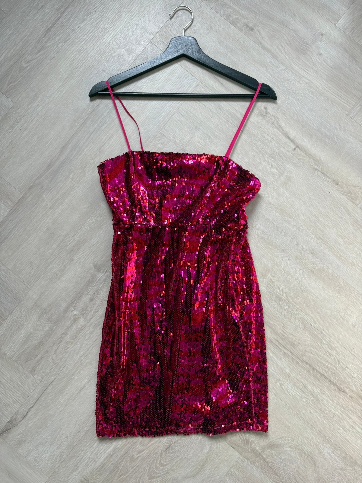 Zara jurk roze rood glitter strass pailetten maat m, Kleding | Dames, Maat 38/40 (M), Ophalen of Verzenden, Zo goed als nieuw