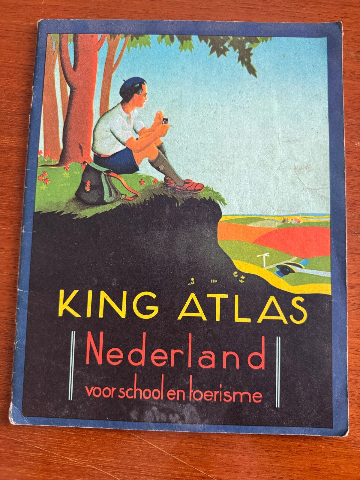 King Atlas Nederland voor school en toerisme (1981), Gelezen, Overige atlassen, Ophalen of Verzenden, 1800 tot 2000