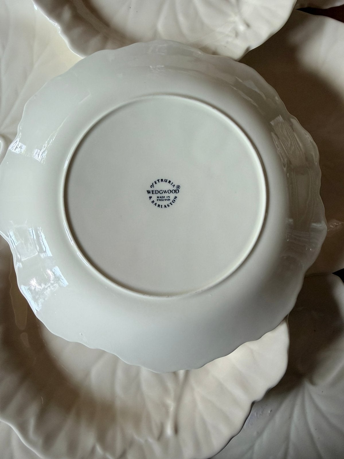 Wedgwood EDME LEAF, Huis en Inrichting, Ophalen of Verzenden, Zo goed als nieuw, Aardewerk, Bord(en)