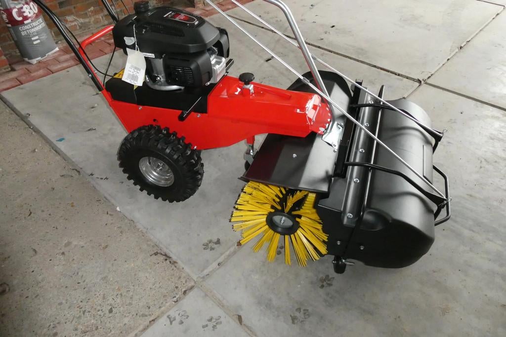 Meclean Frontsweep Pro 82 zelfrijdend (bj 2024)