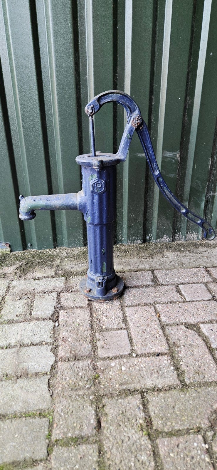 Klassieke gietijzeren zwengelpomp, Ophalen of Verzenden, Gebruikt, Handmatig, Overige typen