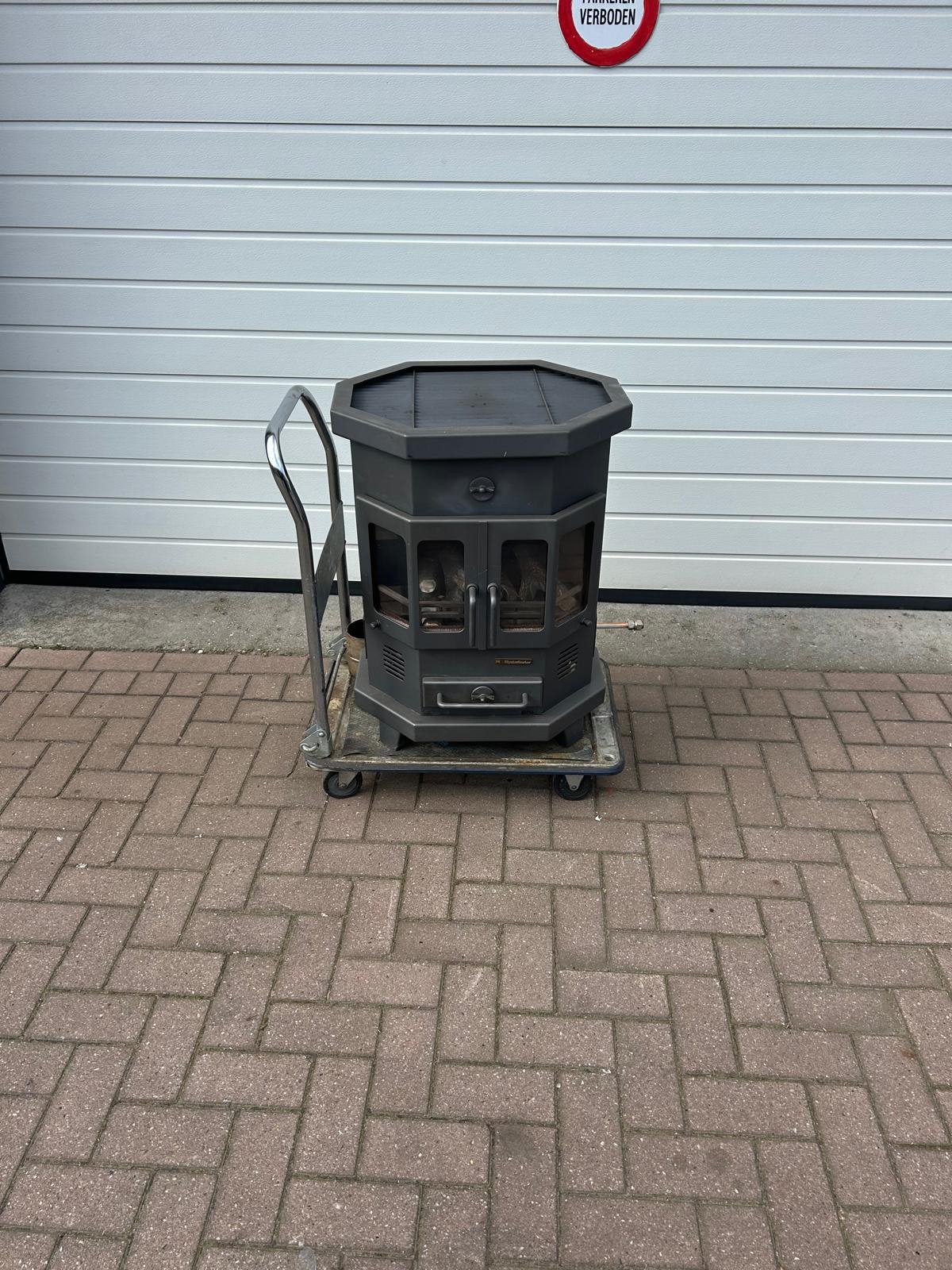 Kachel op gas, Ophalen, Zo goed als nieuw