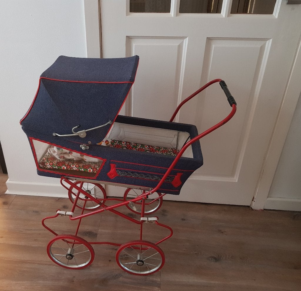 Poppenwagen gratis!, Ophalen, Gebruikt, Babypop