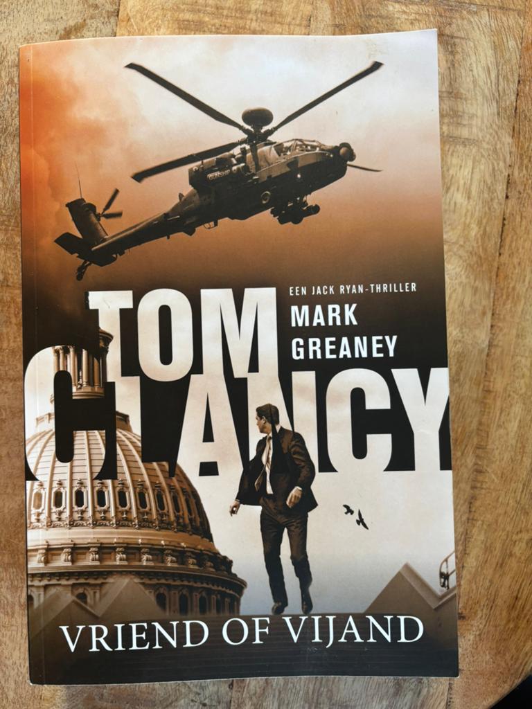 Tom Clancy bundel – 3 thrillers (Jack Ryan), Ophalen of Verzenden, Gelezen, Nederland