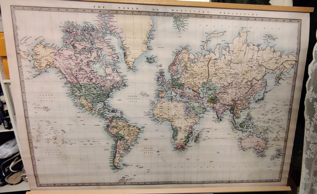 Grote Wereldkaart op Mercatorprojectie, ingelijst, Boeken, Atlassen en Landkaarten, Ophalen, 1800 tot 2000, Wereld, Landkaart