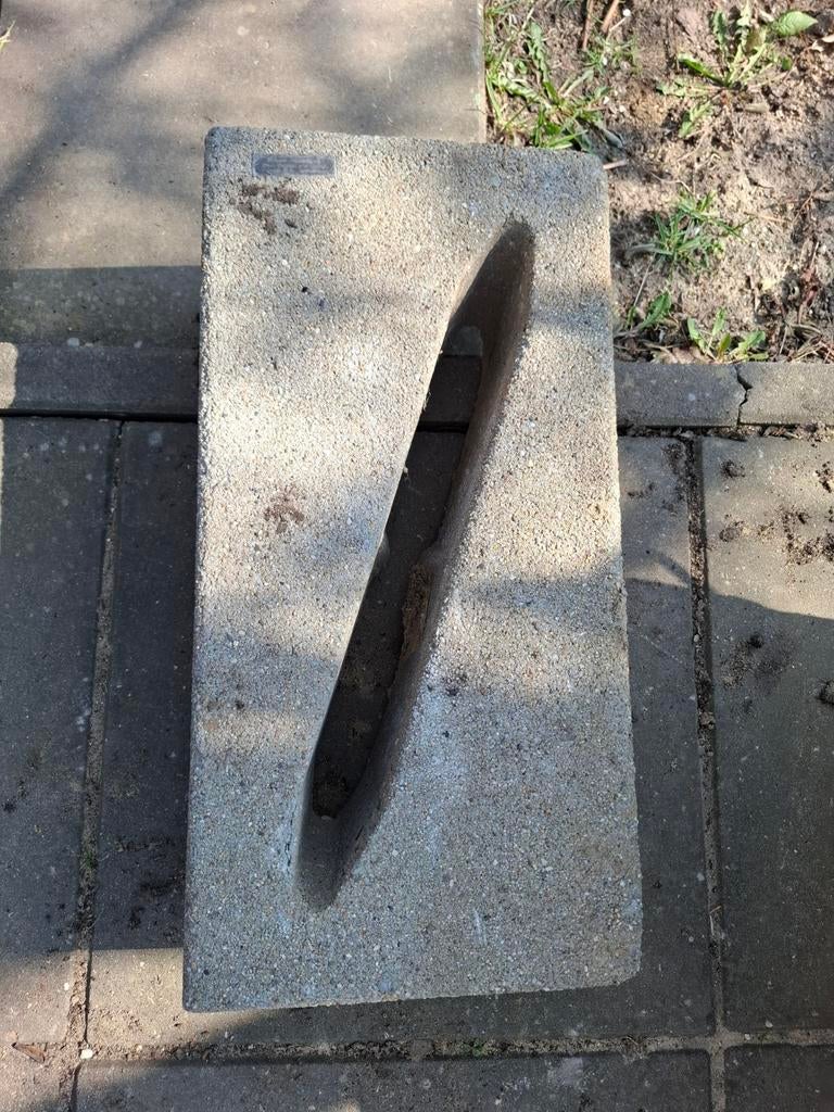 Betonnen fietsblokken (4x) - 60x30x12cm, Ophalen, Gebruikt