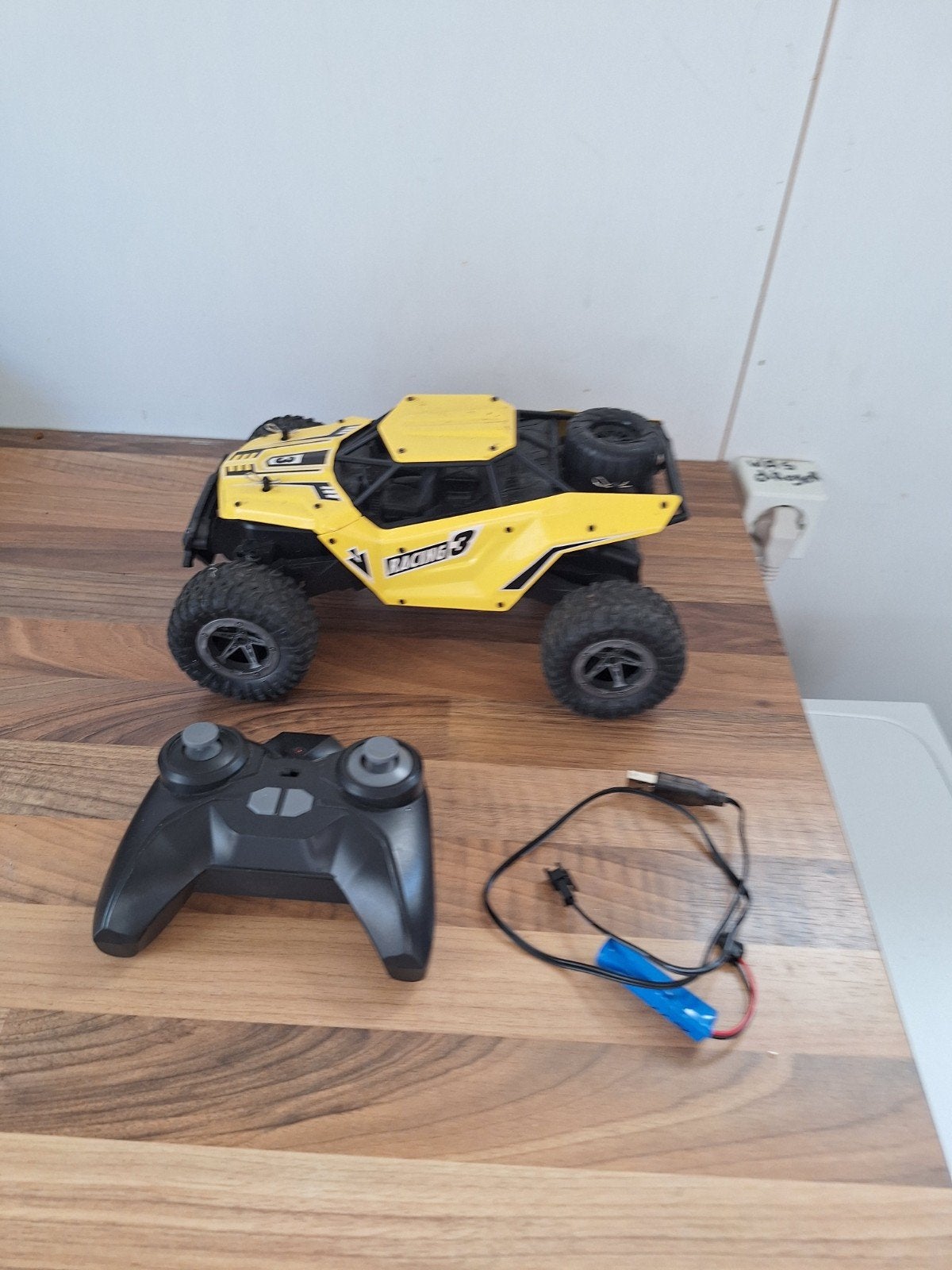 RC Auto's met afstandsbediening - Set van 2, Gebruikt, Auto offroad, RTR (Ready to Run), Overige schalen