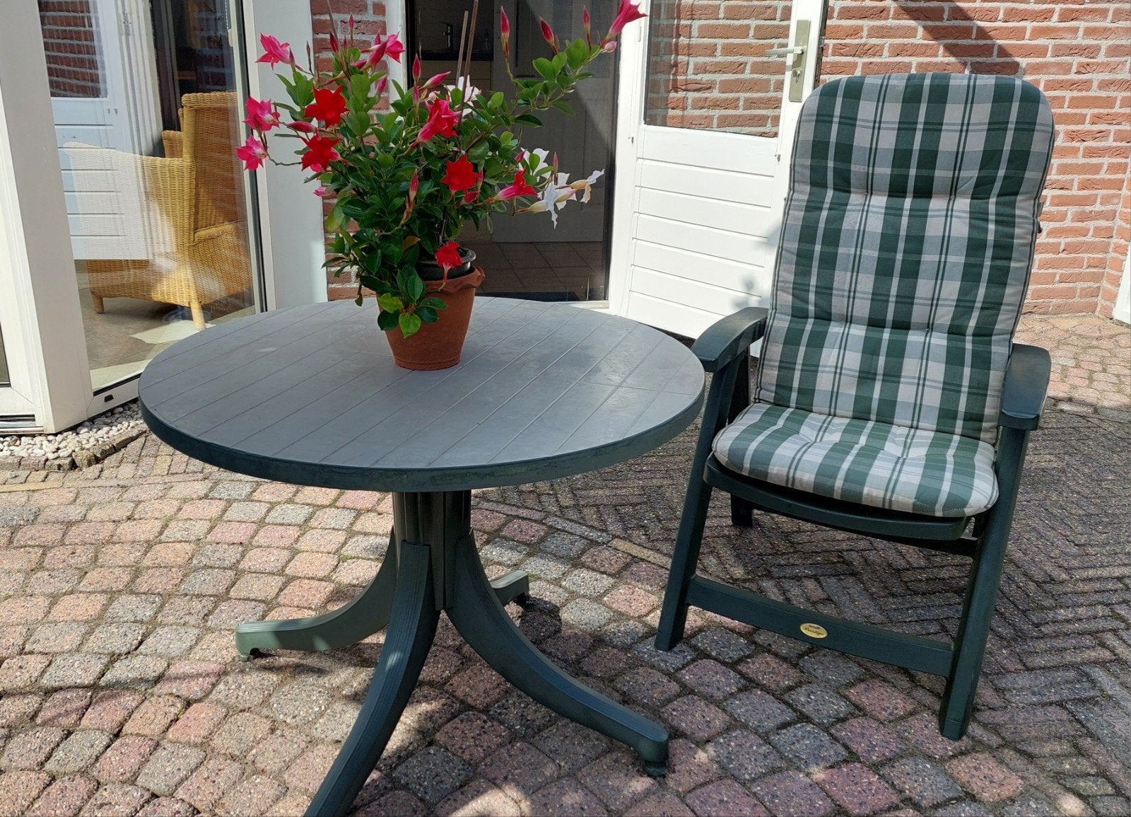 Hartman tuinstoelen + tafel, groen, Ophalen, Gebruikt, Kunststof