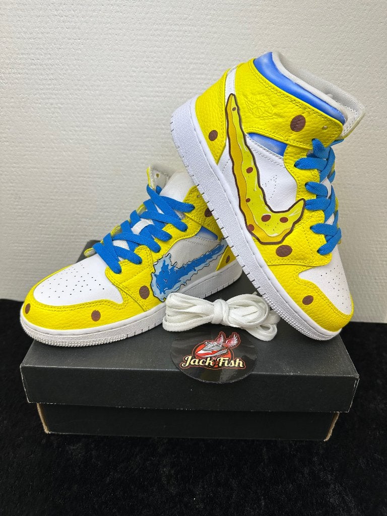 Nike Air Jordan Mid - Cheesy - size 36, Kleding | Heren, Overige kleuren, Air Jordan, Nieuw, Ophalen of Verzenden