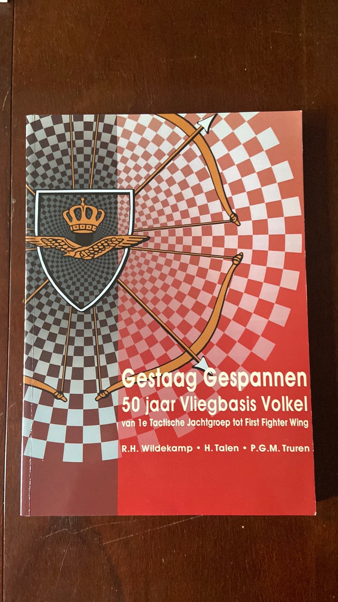 Vliegbasis Volkel Jubileumboek 50 jaar, Ophalen of Verzenden