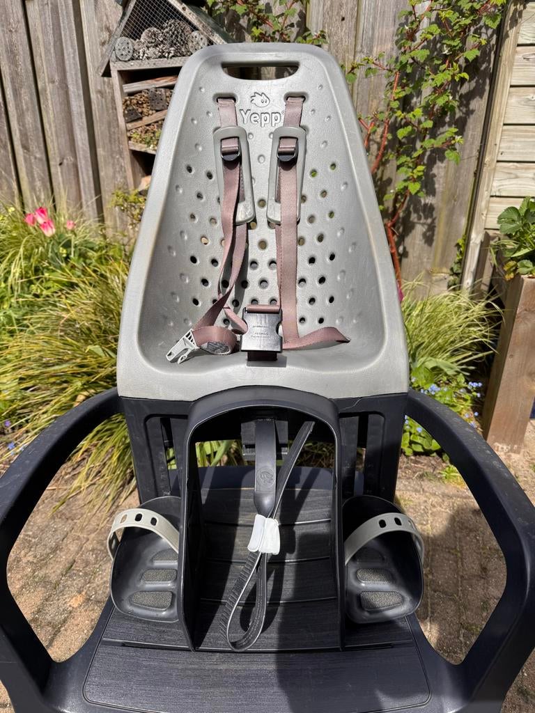 Thule Yepp Maxi Easyfit fietszitje + regenhoes, Ophalen, Achterzitje, 9 t/m 18 kg, Gebruikt