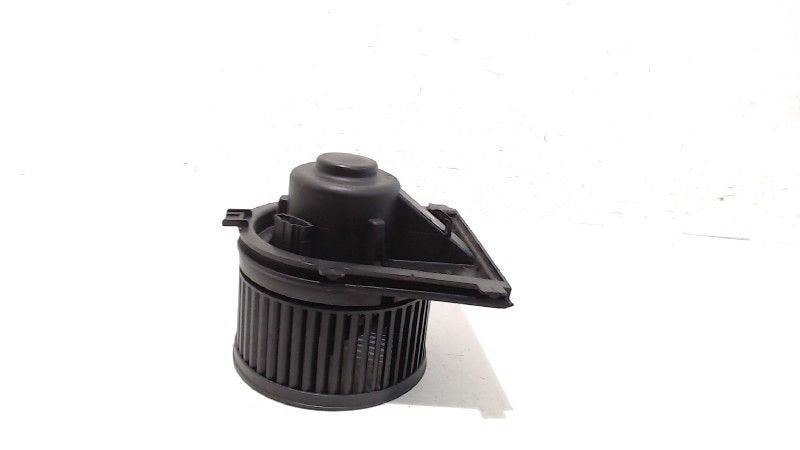 Kachel ventilator motor Volkswagen Polo, Auto-onderdelen, Onderdelen@venauto.nl, Van der Ven Autorecycling B.V., Gebruikt, Ettenseweg 76, 4706 PB Roosendaal, The Netherlands