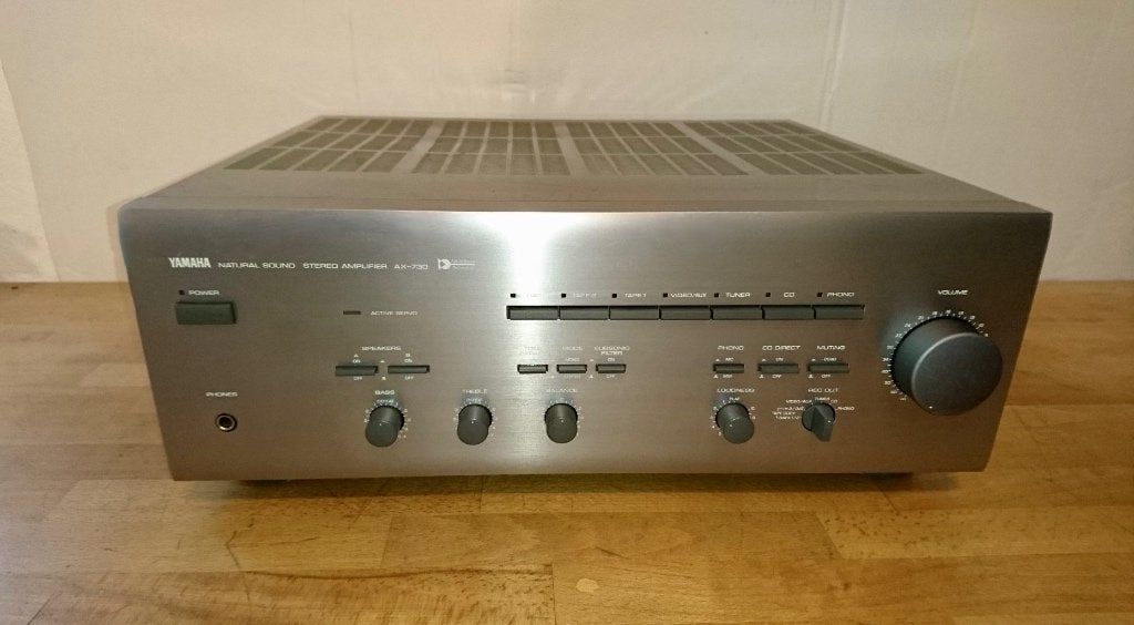 Audiofile YAMAHA AX-730 Active Servo Technology (YST), Ophalen, Yamaha, Zo goed als nieuw, 120 watt of meer
