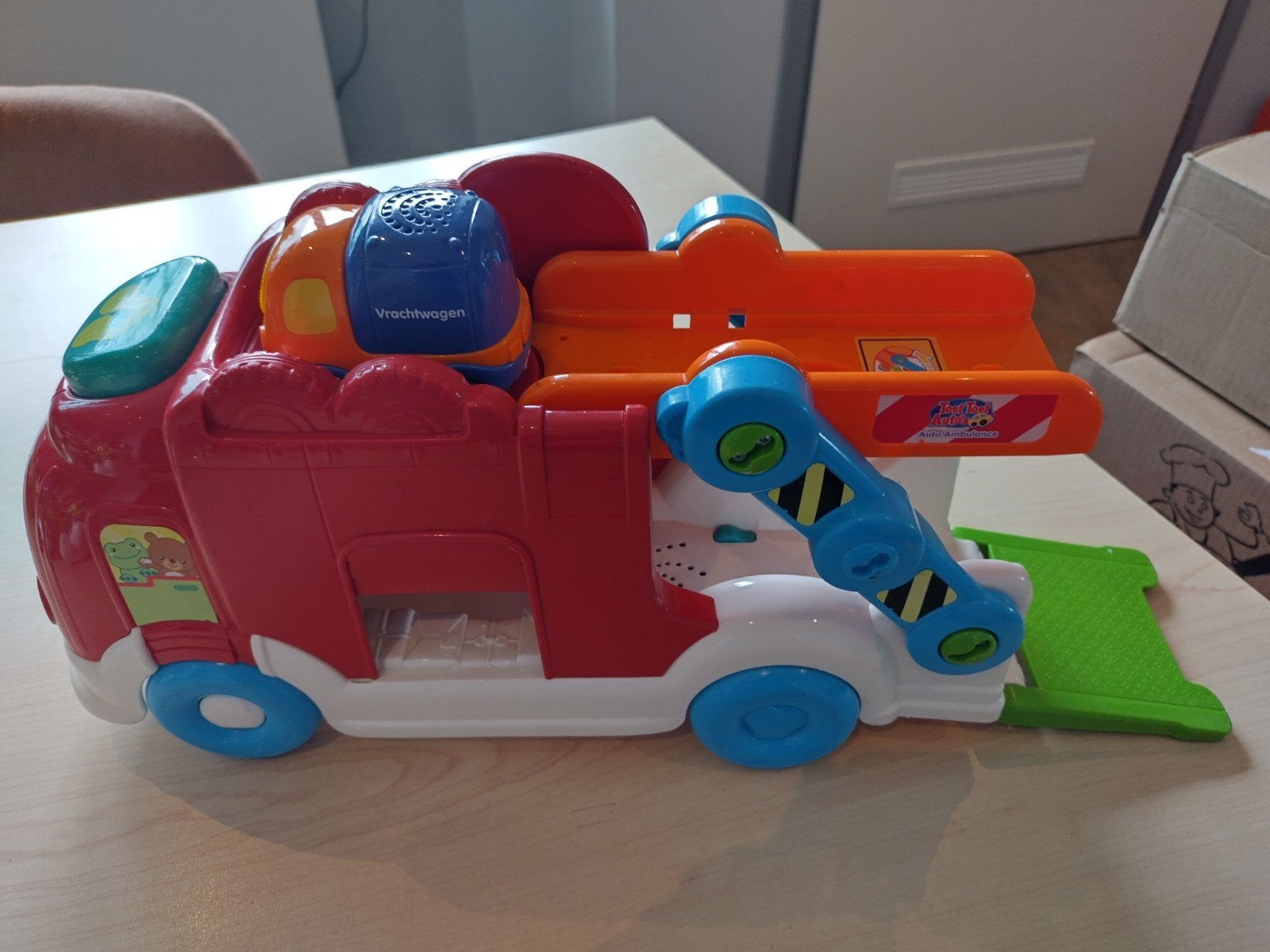 VTech Toet Toet Auto's Vrachttruck met Vrachtwagen, Ophalen, Gebruikt