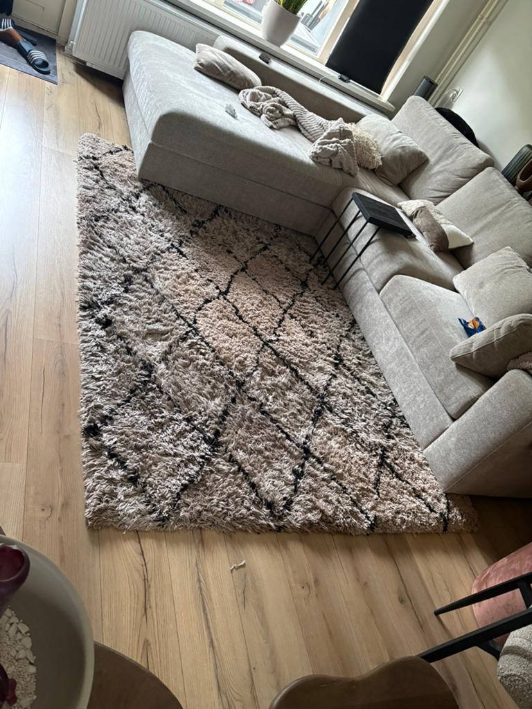 Vloerkleed by boo, Ophalen, Zo goed als nieuw, Rechthoekig, 200 cm of meer