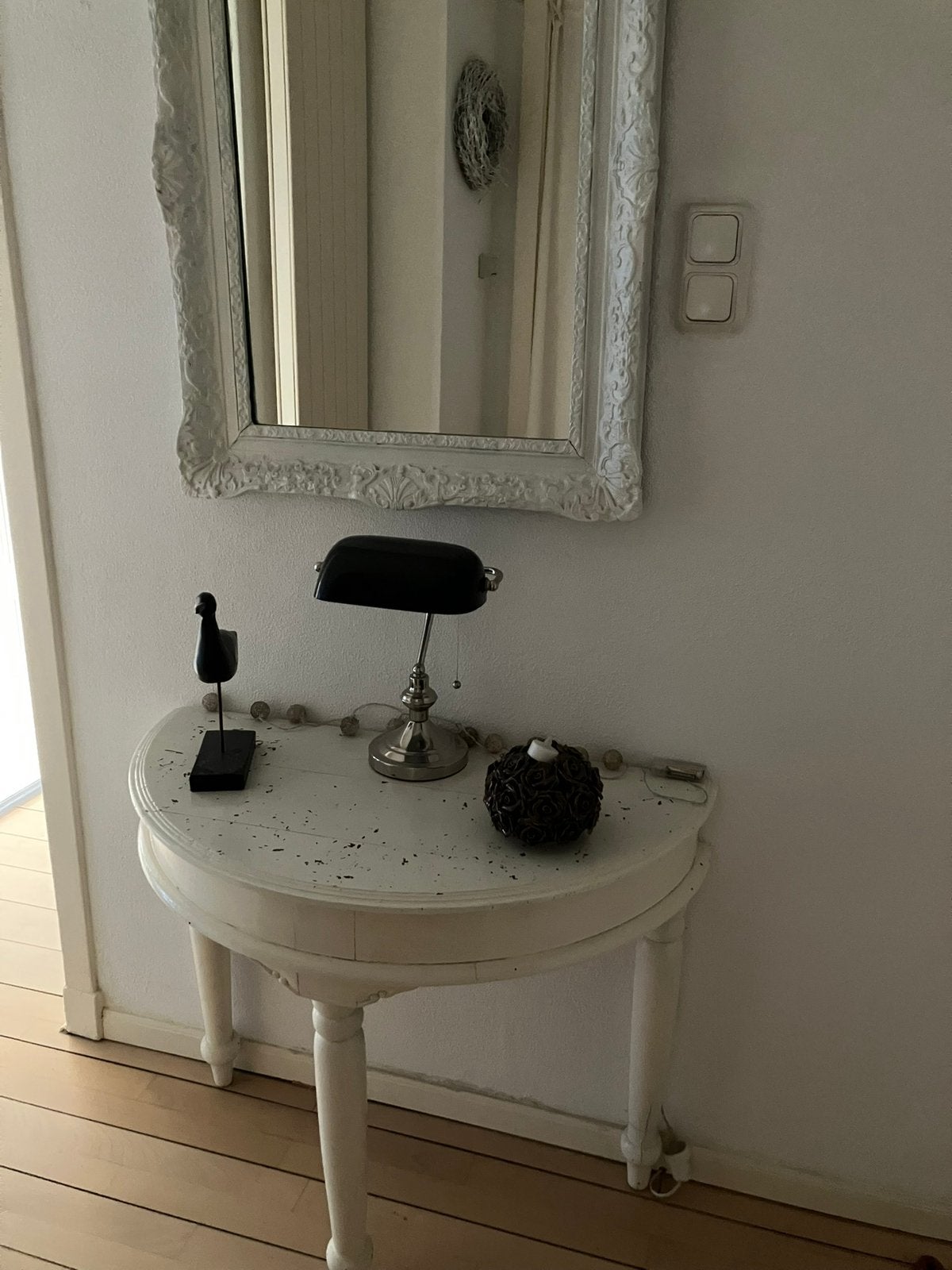 Side table, wit geschilderd., Huis en Inrichting, Tafels | Sidetables, Ophalen, Gebruikt, 50 tot 100 cm, 25 tot 50 cm