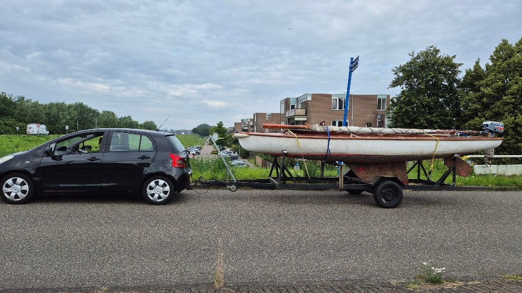 Trailer te koop met zeilboot, Ophalen, Polyester, Fok, Buitenboordmotor
