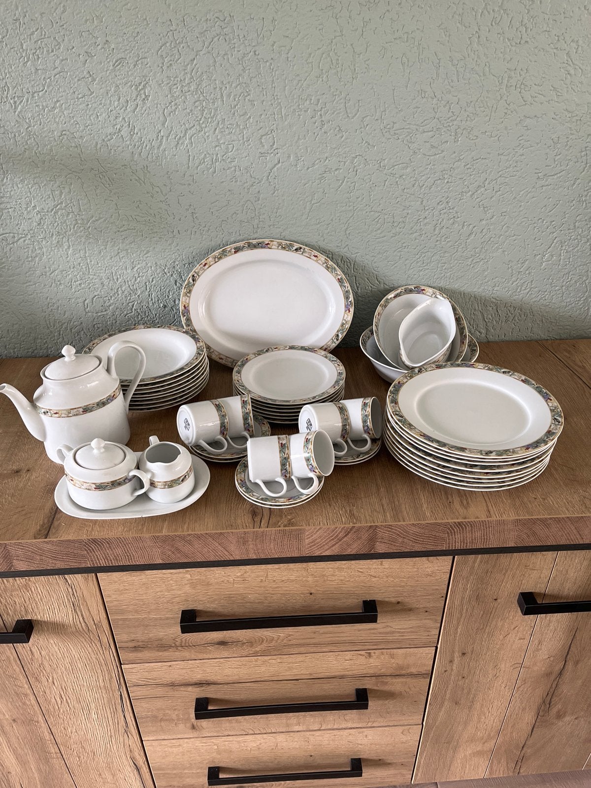 Laklain Fine China Servies - 6-delig met extra borden, Ophalen, Zo goed als nieuw, Overige stijlen, Porselein