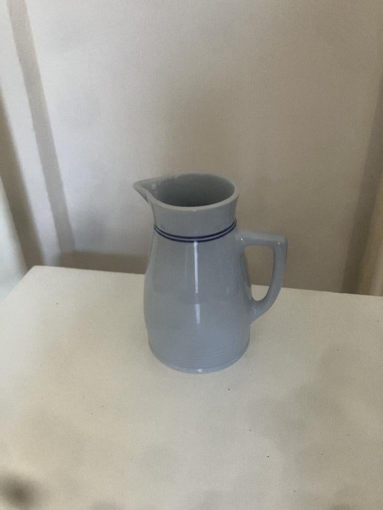 Vintage kan van lichtblauwe kleur met donkerblauwe biezen., Overige typen, Nieuw, Ophalen of Verzenden, Overige stijlen