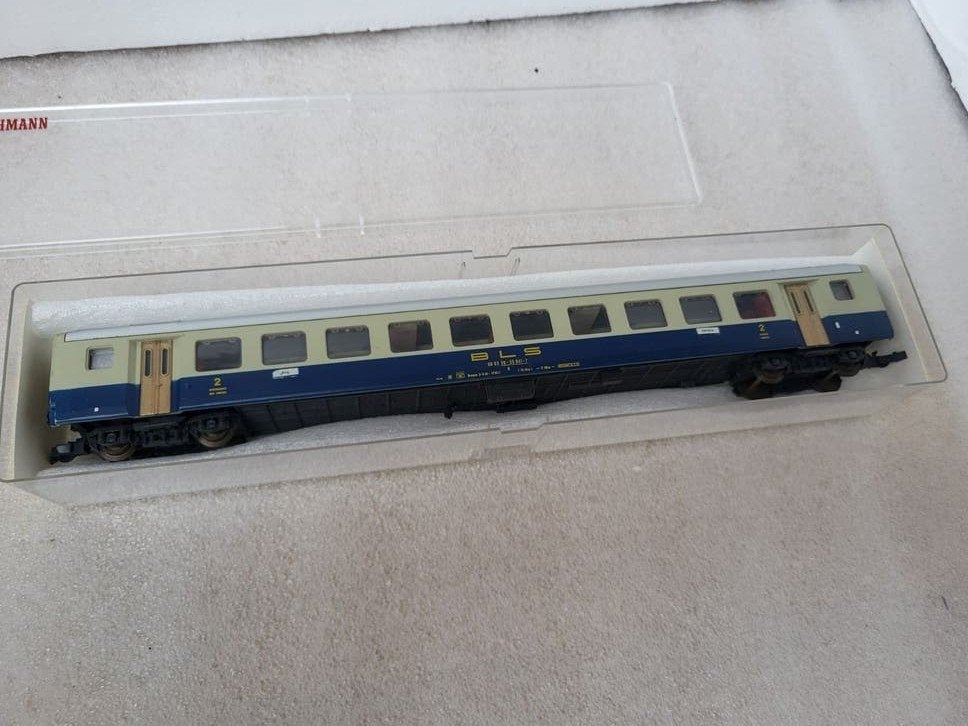 Roco 4238A BLS Rijtuig 2e klas type IIB Schaal 1:87 Geneve, Gelijkstroom, Wagon, Ophalen of Verzenden, Zo goed als nieuw