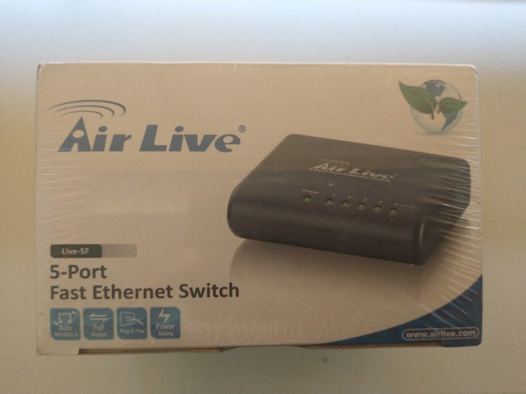 AirLive Live 5-port Fast Ethernet Switch, Ophalen of Verzenden, Nieuw