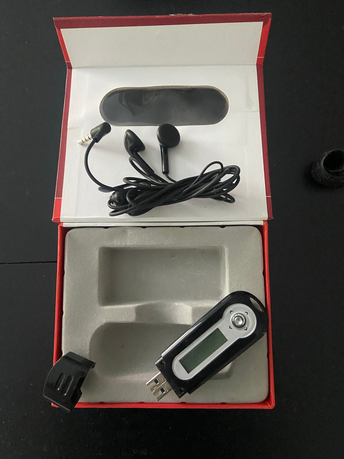 DIFRNCE MP850 MP3 Speler 1GB - Voor de liefhebber, Ophalen of Verzenden, Zo goed als nieuw, Overige merken, Minder dan 2 GB
