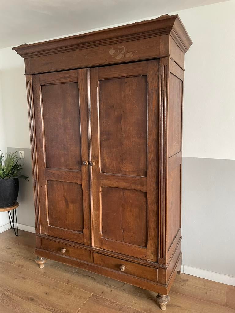 Antieke eiken kast, Ophalen