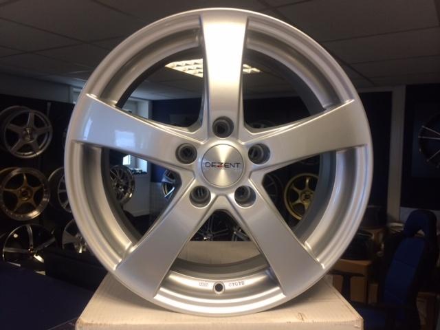 NIEUWE set 15 inch 5x108 Dezent aluminium wielen, Info@alcar.nl, Dezent, Communicatieweg 53641 SG Mijdrecht, Nieuw
