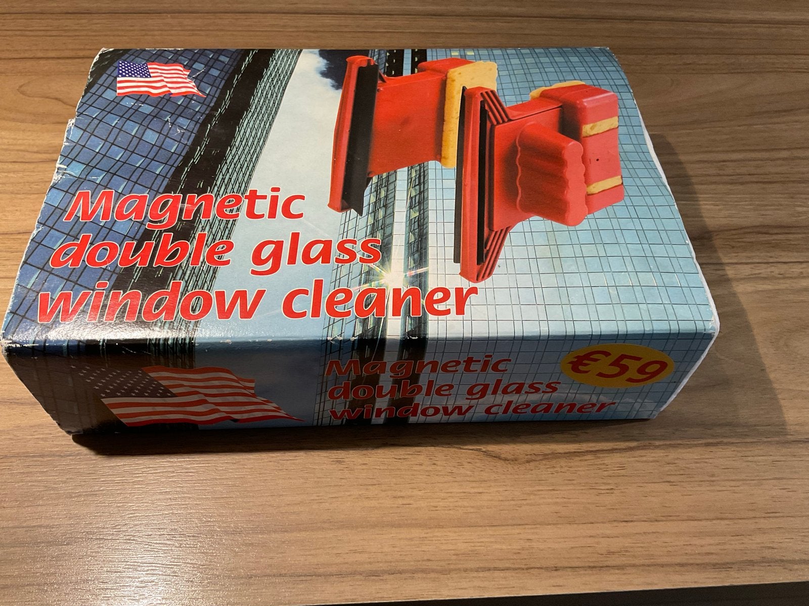 Magnetische dubbelglas raamreiniger, Huis en Inrichting, Schoonmaakartikelen, Ophalen of Verzenden, Raamwisser of Trekker