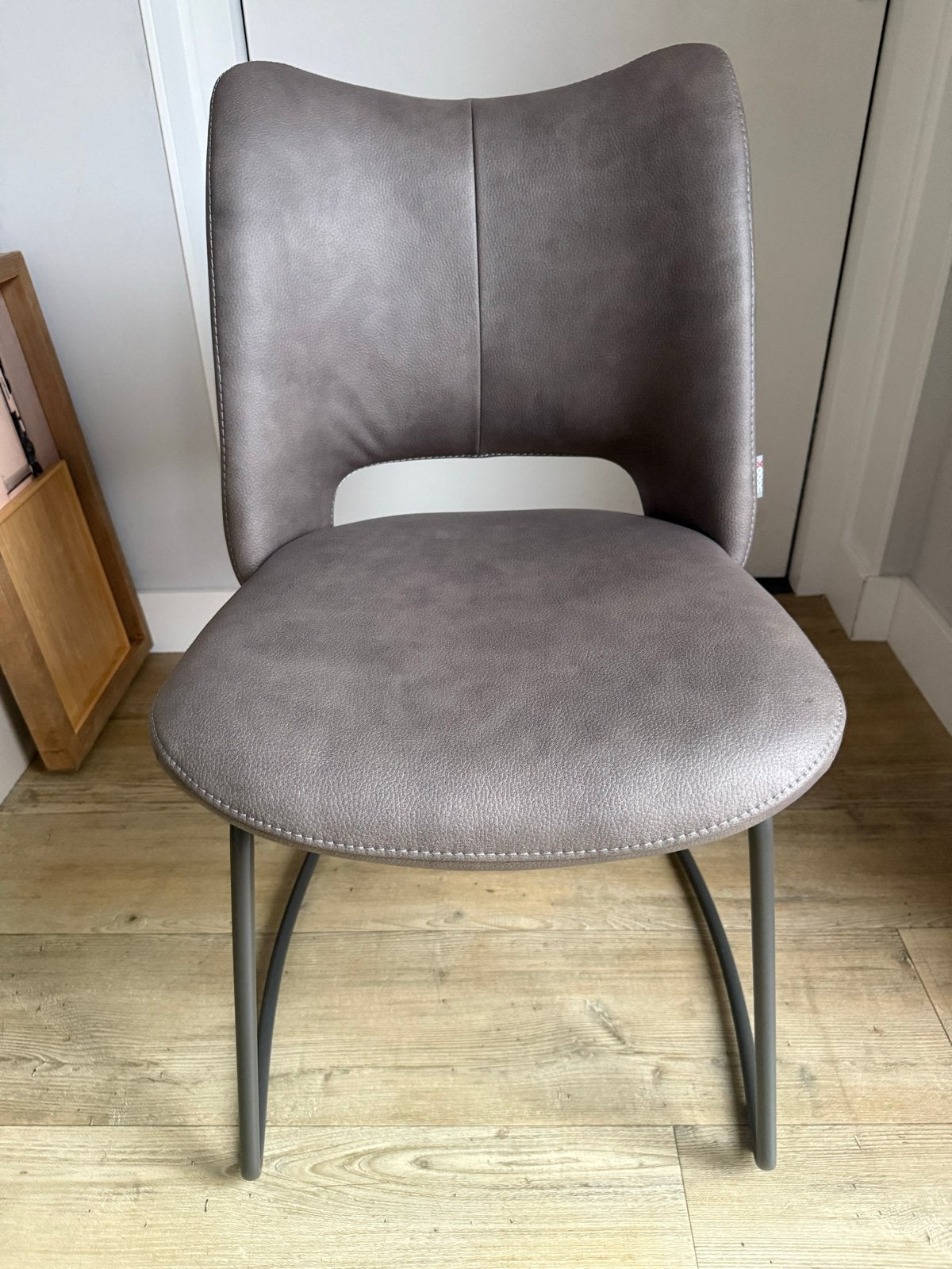 4 stuks Xooon eetkamerstoelen kleur 'lever', Ophalen, Gebruikt, Overige kleuren, Vier