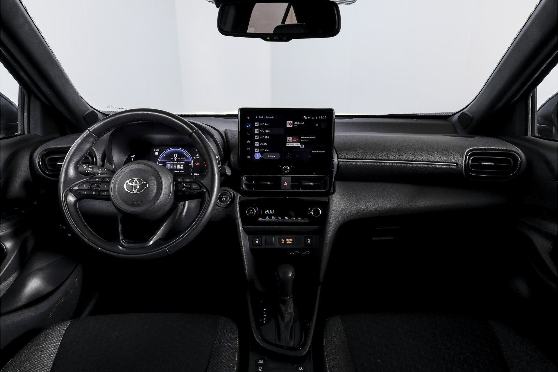 Toyota Yaris Cross 1.5 Hybrid 115 Dynamic | Dig.Cockpit | Ad, 12 maanden, Gebruikt, 116 pk, 1490 cc