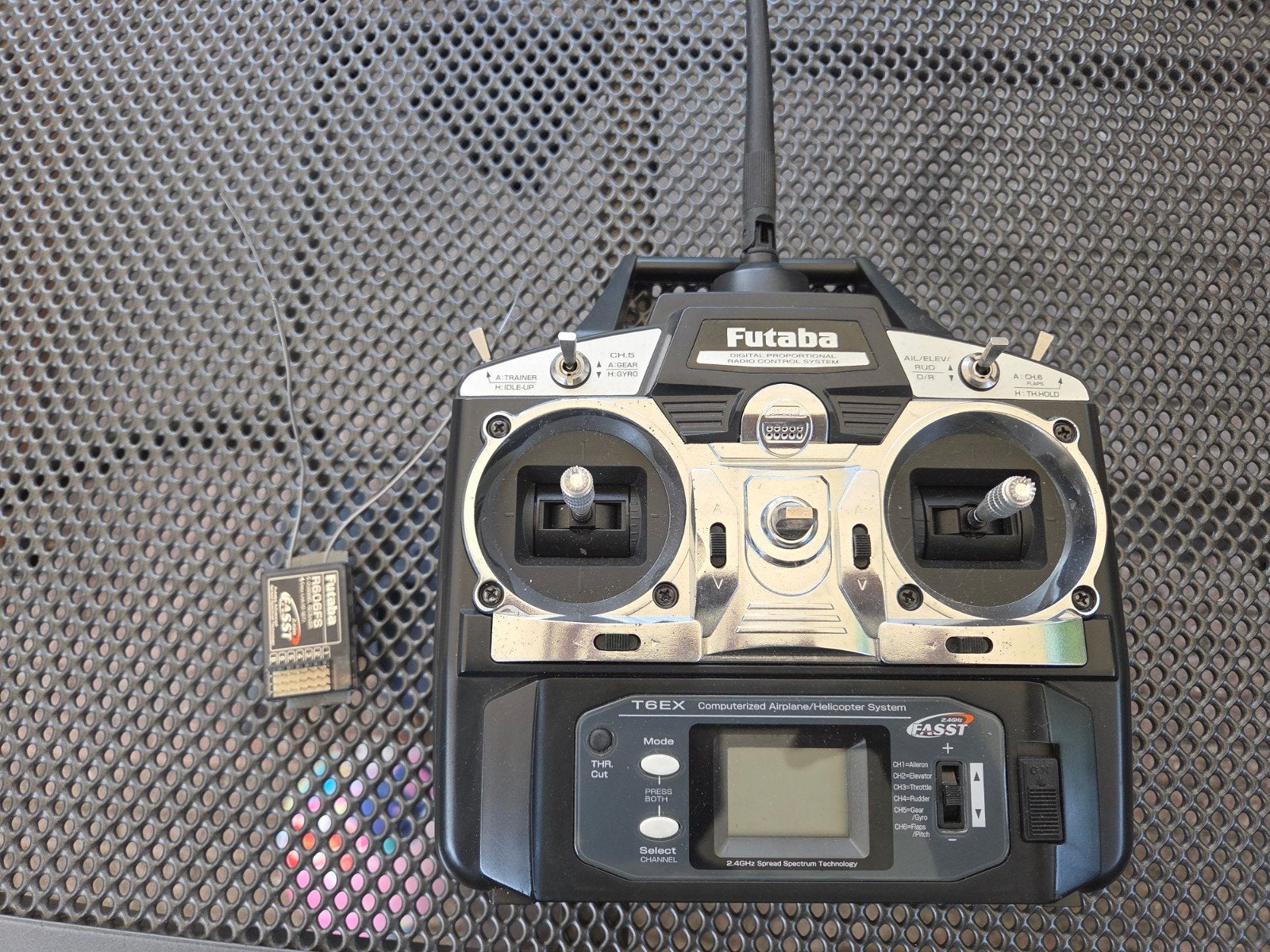 Futaba T6EX 2.4GHz Zender met R606FS Ontvanger, Ophalen of Verzenden, Gebruikt
