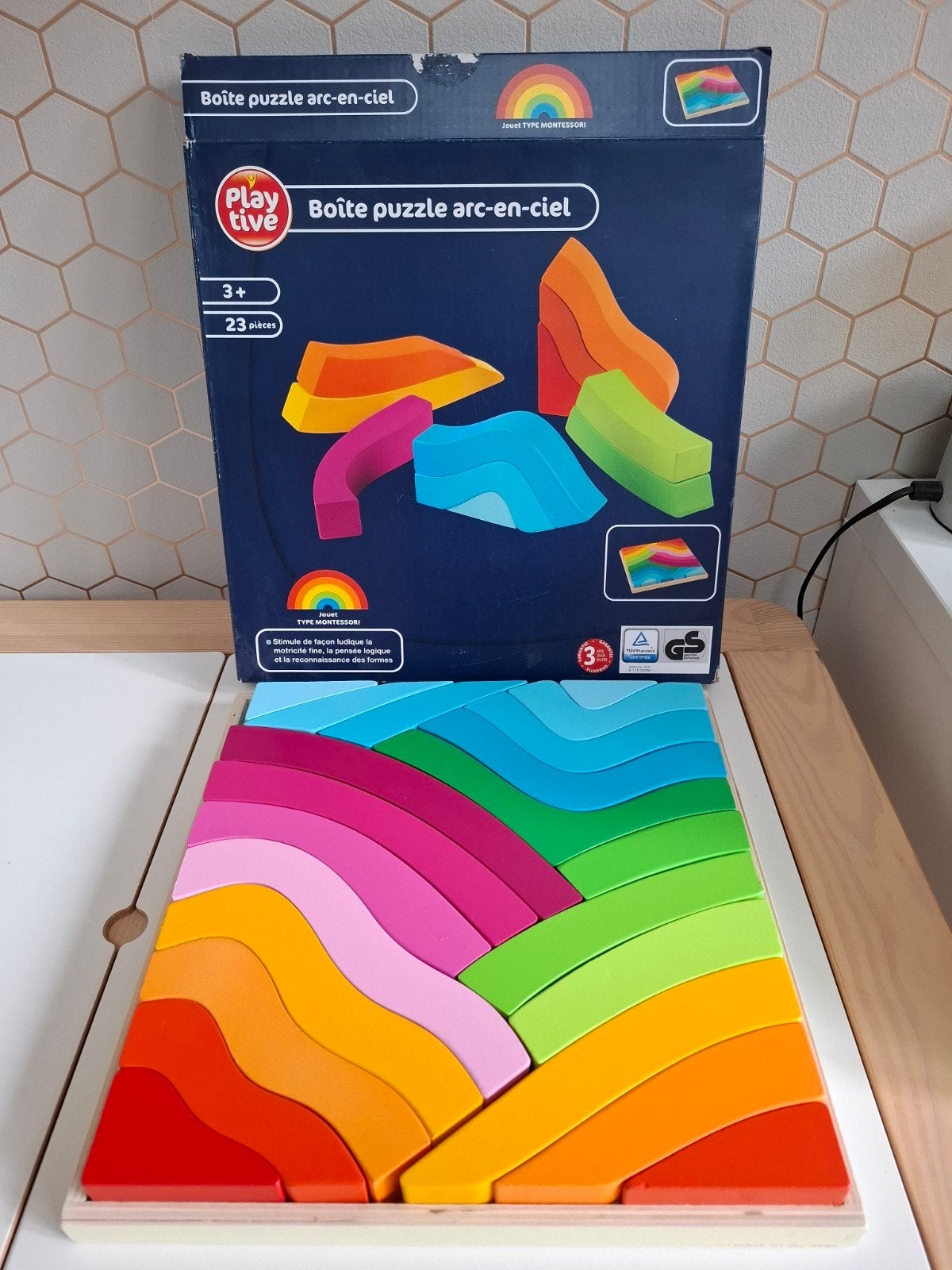 Montessori Regenboog Puzzel, Ophalen, Zo goed als nieuw, Puzzelen