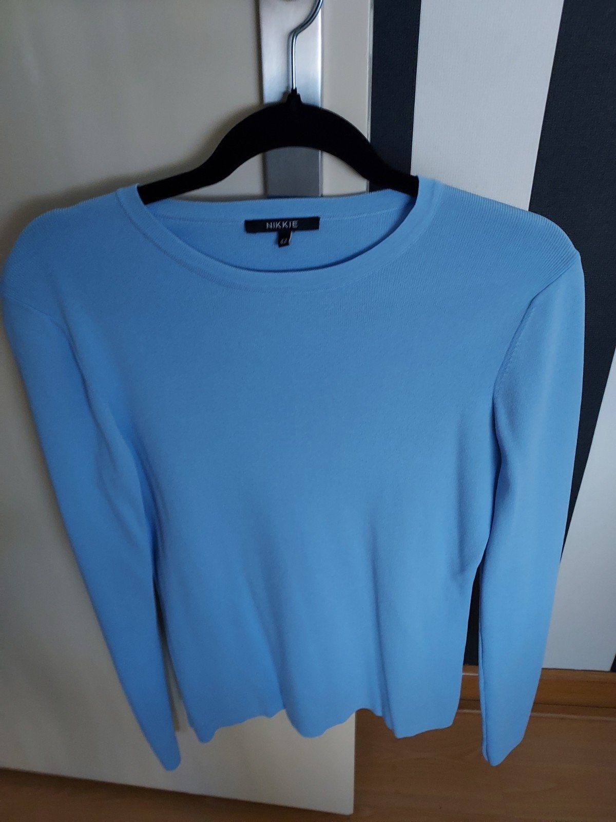 Nikkie trui maat 42, Blauw, Maat 42/44 (L), Ophalen of Verzenden, Zo goed als nieuw